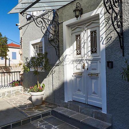 Galaxidaki 1857 Guesthouse Galaxídhion エクステリア 写真
